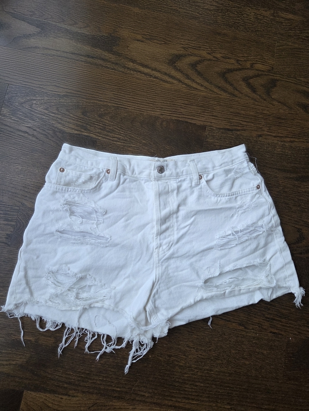 FP WE THE FREE White  Denim Women’s Shorts sz.30